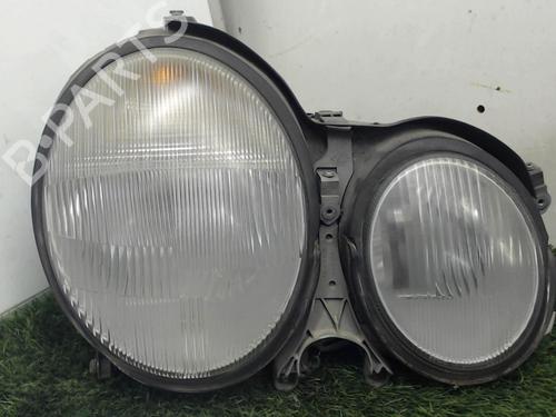 Used Right headlight MERCEDES-BENZ E-CLASS (W210) E 270 CDI (210.016) (170 hp) 20881706