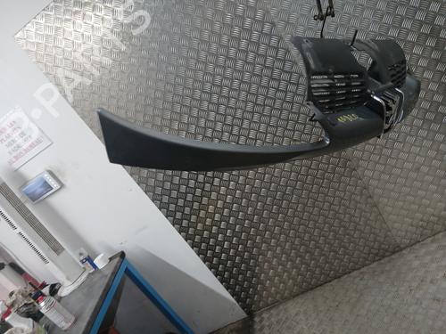 Used Grille Grille 30548182 30548182