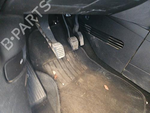 Used Clutch pedal Clutch pedal FORD FIESTA V (JH_, JD_) 1.4 TDCi (68 hp) 36010580 36010580