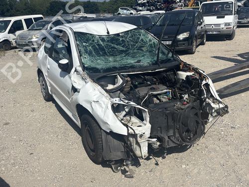 Tailgate trim PEUGEOT 206 Hatchback (2A/C) 1.4 i | BP28211797C151 
