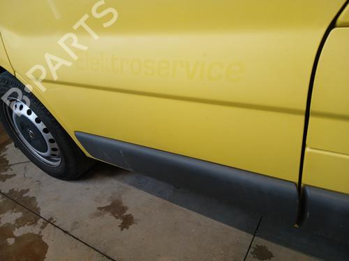 Left front door OPEL VIVARO A Van (X83) 2.5 CDTI (F7) | BP28381535C2