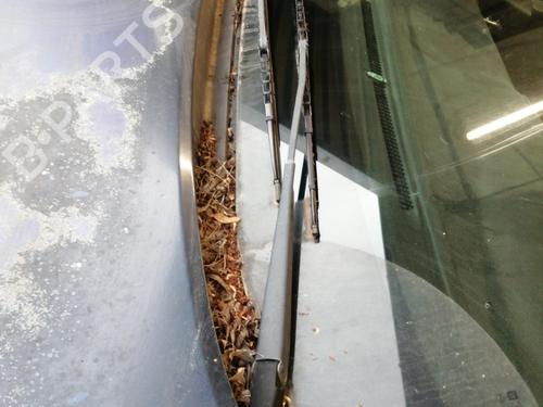 Used Front windshield wiper arm OPEL ZAFIRA A MPV (T98) 2.2 DTI 16V (F75) (125 hp) 27092061