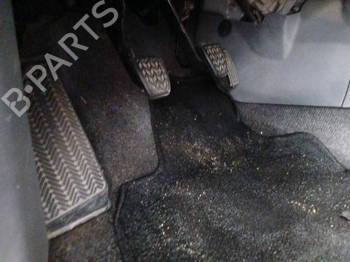 Clutch pedal TOYOTA RAV 4 II (_A2_) 2.0 D 4WD (CLA20_, CLA21_, CLA20R, CLA21R) | BP30109444I13