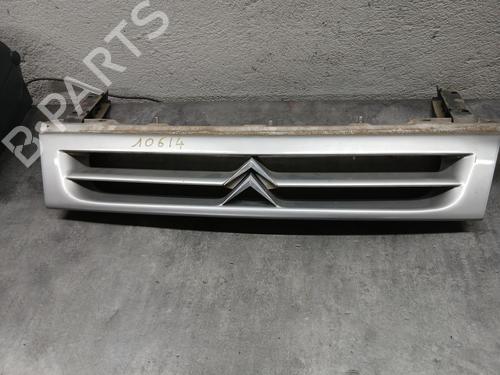 Used Grille CITROËN ZX (N2) 1.4 i (75 hp) 29068471