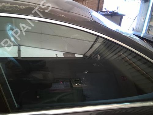 Used Front right door window Front right door window 39379468 39379468