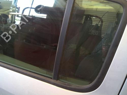 rear-left-door-window-renault-modus-grand-modus-fjp0_-2004-38911478 main image
