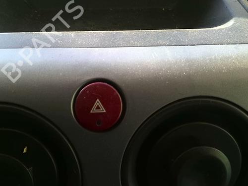 Used Warning switch Warning switch CITROËN BERLINGO / BERLINGO FIRST Box Body/MPV (M_) 2.0 HDI 90 (MBRHY, MCRHY) (90 hp) 40253942 40253942