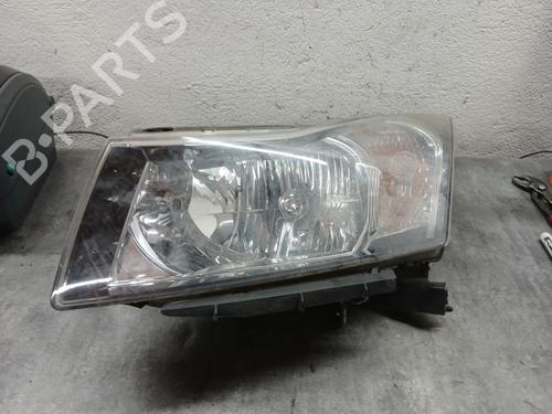 Used Left headlight CHEVROLET CRUZE Hatchback (J305) 2.0 CDI (163 hp) 29612781