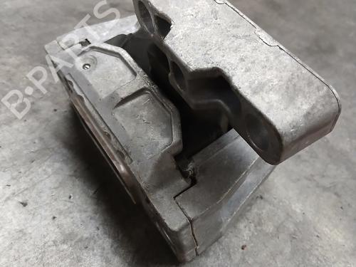 Used Engine mount Engine mount SKODA OCTAVIA II Combi (1Z5) 2.0 TDI 4x4 (140 hp) 36010957 36010957