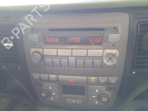 Used Radio LANCIA MUSA (350_) 1.3 D Multijet (350.AXG11, 350.AXG1A) (90 hp) 21280013