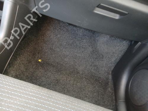 Used Heater blower motor SUZUKI SWIFT III (MZ, EZ) 1.3 DDiS (RS413D) (75 hp) 30126397