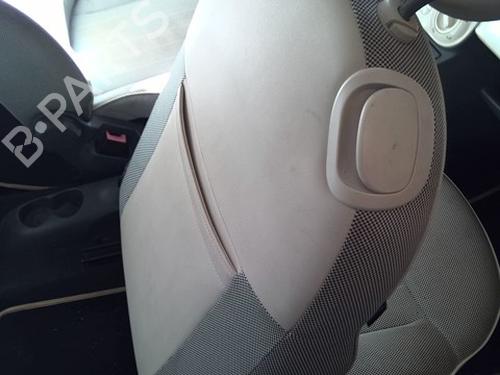 Right front seat FIAT 500 (312_) 0.9 (312AXG1A, 312.AXG11) | BP40444403C16 - Image 3