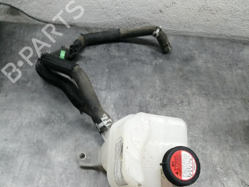 Used Expansion tank TOYOTA AURIS (_E18_) 1.8 Hybrid (ZWE186_, ZWE186R) (136 hp) 25919920