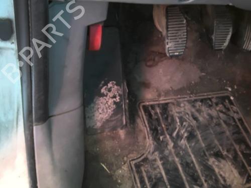 Used Clutch pedal Clutch pedal FIAT PANDA (169_) 1.3 D Multijet (169.AXC1A) (70 hp) 40437464 40437464