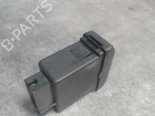 Comutador vidro frente esquerdo RENAULT ESPACE II (J/S63_) 2.1 TD (J633, J634, J/S635, J/S63D) | BP30576906I27