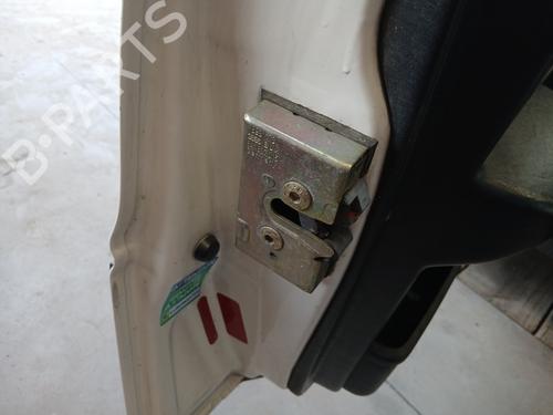 Used Front left lock AUDI 80 B4 Saloon (8C2) 1.9 TDI (90 hp) 29528686