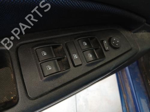 Left front window switch FIAT BRAVO II (198_) 1.9 D Multijet (198AXC1B) | BP28489461I27