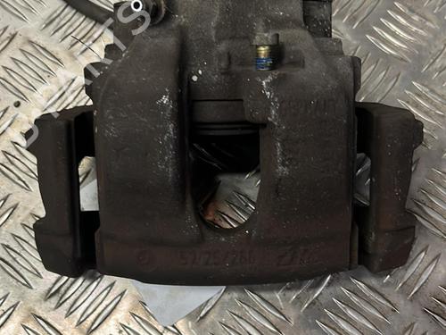 Used Right front brake caliper Right front brake caliper MERCEDES-BENZ E-CLASS (W210) E 220 D (210.004) (95 hp) 20884900 20884900