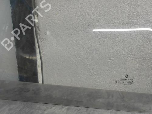 Used Bootlid window RENAULT TRAFIC Van (T_, P_, V_) 2.1 D (58 hp) 21278455