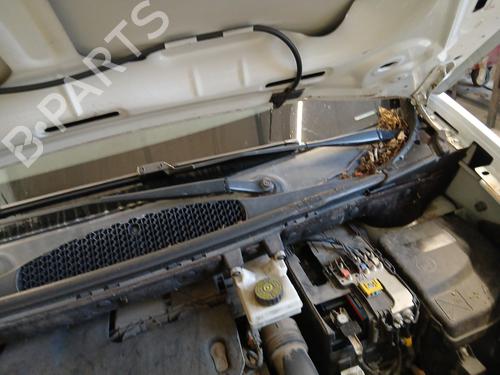 Used Front wiper motor PEUGEOT PARTNER Box Body/MPV 1.6 HDi (90 hp) 30153732