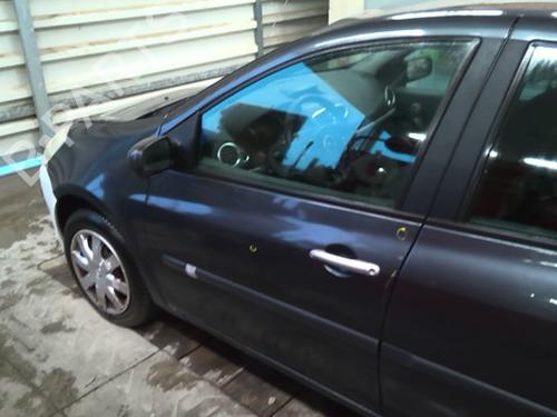 left-front-door-renault-clio-iii-br01-cr01-2005-2006-2007-2008-2009-2010-2011-2012-2013-2014-40126696 main image
