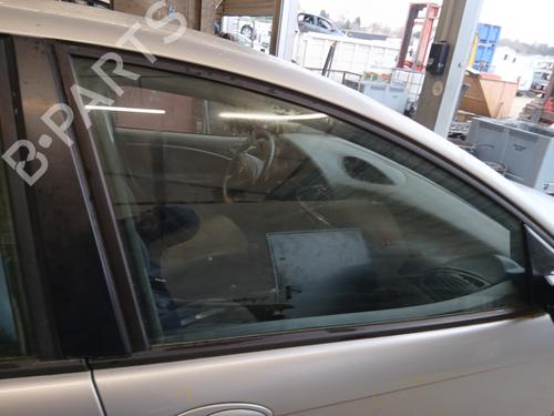 front-right-door-window-citroen-c5-i-dc_-2001-2002-2003-2004-2005-32776821 main image