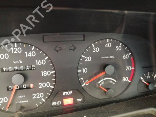 Instrument cluster PEUGEOT 306 (7B, N3, N5) 1.6 SR | BP26584591C47