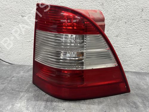 Used Right taillight MERCEDES-BENZ M-CLASS (W163) ML 270 CDI (163.113) (163 hp) 28622005