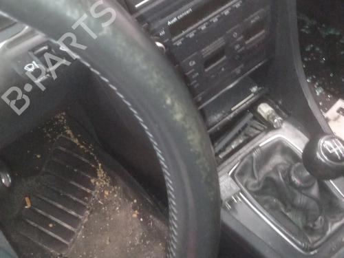 Steering wheel AUDI A4 B7 (8EC) 2.0 TDI 16V | BP22549469C49 