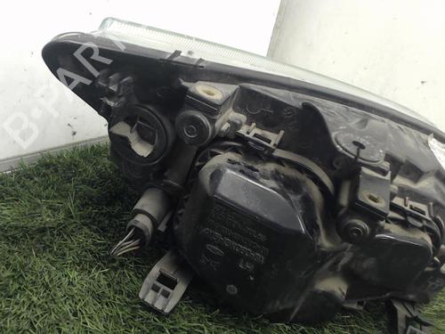 Used Left headlight FORD FOCUS II Turnier (DA_, FFS, DS) 1.8 TDCi (115 hp) 20885184