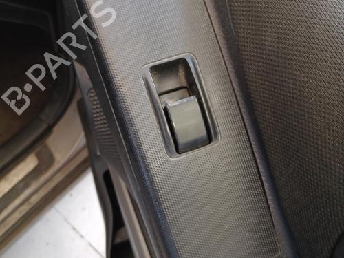 Used Right front window switch Right front window switch TOYOTA COROLLA Verso (ZER_, ZZE12_, R1_) 2.2 D-4D (AUR10_, AUR10R) (136 hp) 36009305 36009305
