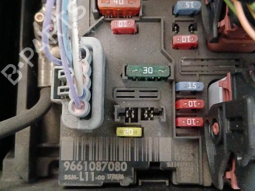 Fuse box PEUGEOT 307 SW (3H) 1.6 HDI 110 | BP29545192E1 