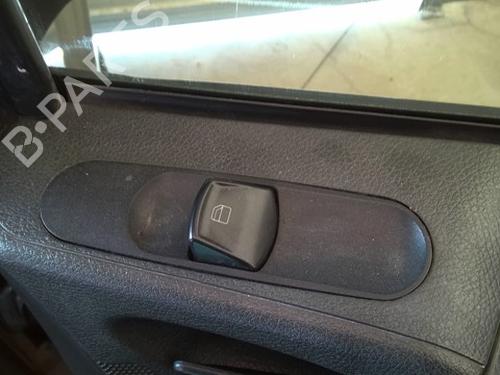Used Right front window switch Right front window switch MERCEDES-BENZ VIANO (W639) CDI 2.2 (639.811, 639.813, 639.815, 639.711, 639.713) (136 hp) 40457213 40457213