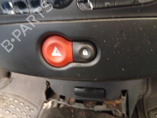 Used Warning switch Warning switch RENAULT CLIO III (BR0/1, CR0/1) [2005-2014] 36009857 36009857
