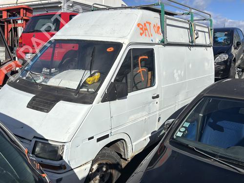 Brugte RENAULT TRAFIC Platform/Chassis (T_, P_, V_) 2.5 D 4439725