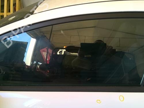 front-left-door-window-ford-fiesta-vi-cb1-ccn-2008-40603615 main image