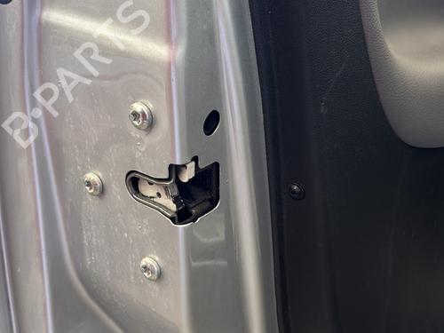 Used Front left lock Front left lock OPEL CORSA E (X15) 1.3 CDTI (08, 68) (75 hp) 31279567 31279567