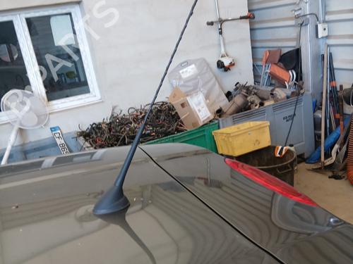 Used Antenna/Base PEUGEOT 208 I (CA_, CC_) 1.2 VTI 82 (82 hp) 28623578