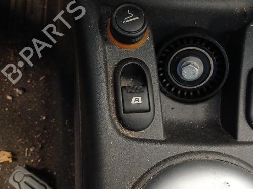 Used Left front window switch CITROËN C3 I (FC_, FN_) 1.4 16V (88 hp) 30392517