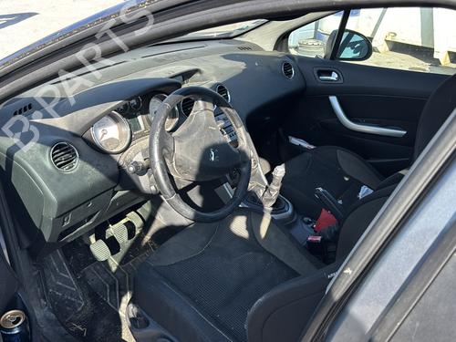 Peças PEUGEOT 308 I (4A_, 4C_) 1.6 HDi 4951523