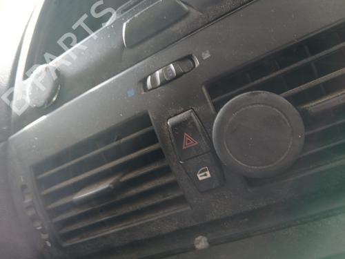 Used Warning switch Warning switch BMW X3 (E83) 3.0 d (204 hp) 30650501 30650501