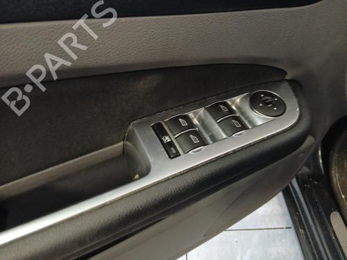 Used Left front window switch FORD FOCUS II (DA_, HCP, DP) 1.6 TDCi (90 hp) 32215607