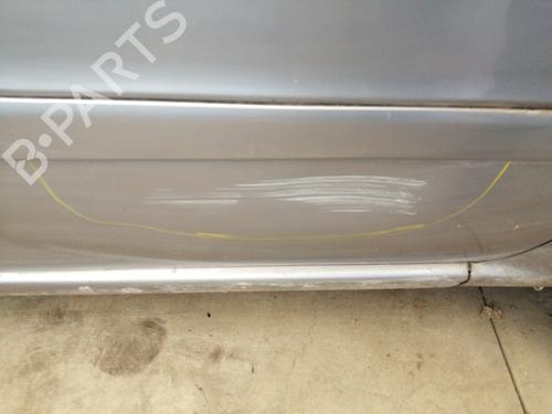 Used Right front door OPEL ZAFIRA / ZAFIRA FAMILY B (A05) 1.9 CDTI (M75) (120 hp) 25586782