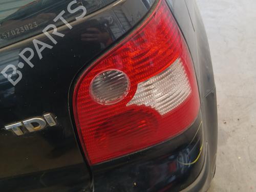 Højre baglygte VW POLO (9N_, 9A_) 1.4 TDI (75 hp) 28071360