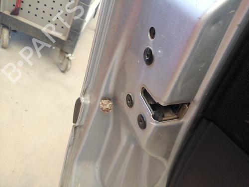 Used Front left lock RENAULT LAGUNA II Grandtour (KG0/1_) 1.9 dCi (125 hp) 27721146