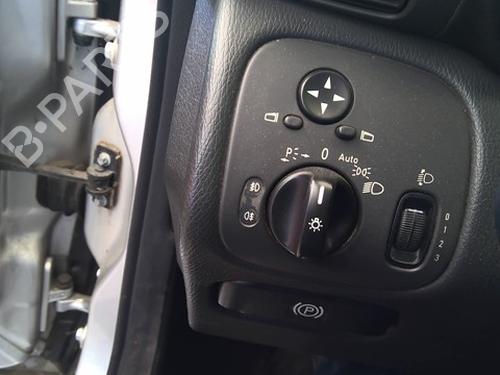 Headlight switch MERCEDES-BENZ C-CLASS T-Model (S203) C 220 CDI (203.206, 203.208) | BP39937821I24 - Image 2