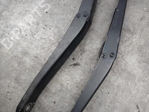 Front windshield wiper arm FIAT STILO Multi Wagon (192_) 1.9 D Multijet | BP32420127C143