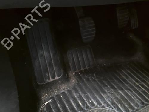 Used Clutch pedal Clutch pedal RENAULT MEGANE II (BM0/1_, CM0/1_) 1.5 dCi (BM1E, CM1E) (106 hp) 40203946 40203946