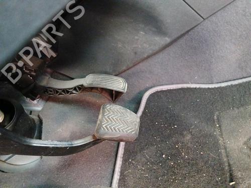 Used Pedal Pedal TOYOTA VERSO (_R2_) 1.6 D4-D (WAR20_) (112 hp) 32166810 32166810