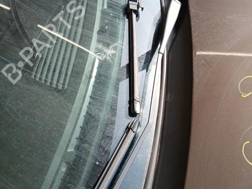 Front windshield wiper arm ALFA ROMEO 159 (939_) 1.9 JTDM 8V (939AXE1B) | BP30457747C143